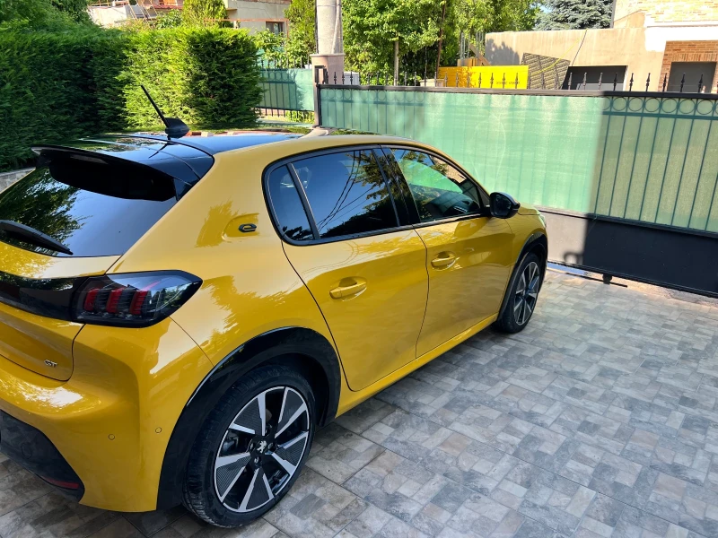 Peugeot 208 E, снимка 3 - Автомобили и джипове - 53306526