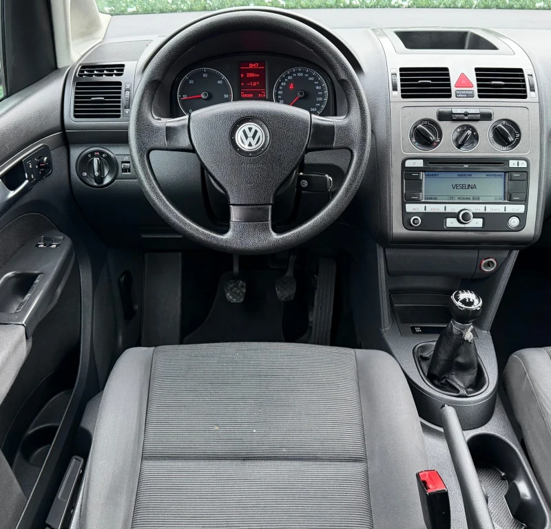 VW Touran 1.9TDi 90hp FACELIFT, снимка 11 - Автомобили и джипове - 53374938