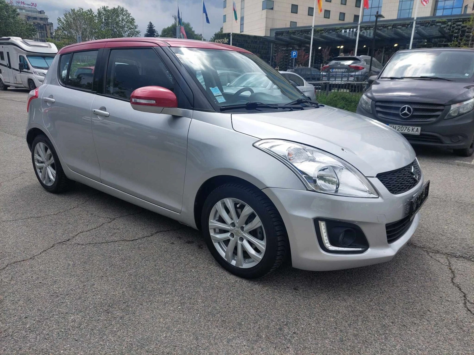 Suzuki Swift 1, 2i 94ps AUTOMATIC, снимка 1