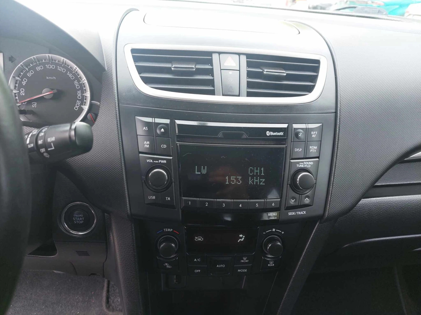 Suzuki Swift 1, 2i 94ps AUTOMATIC | Mobile.bg   12