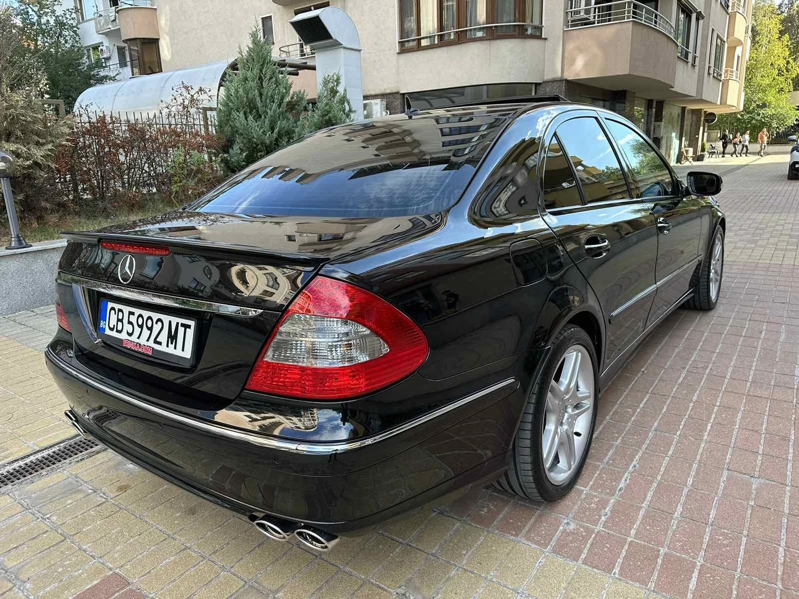 Mercedes-Benz E 350 4Мatic - изображение 3