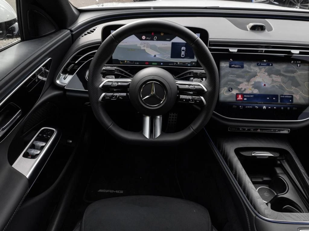 Mercedes-Benz E 300 de/ AMG/ PLUG-IN/ SUPERSCREEN/ LED/ DISTRONIC/ 19/ - изображение 4