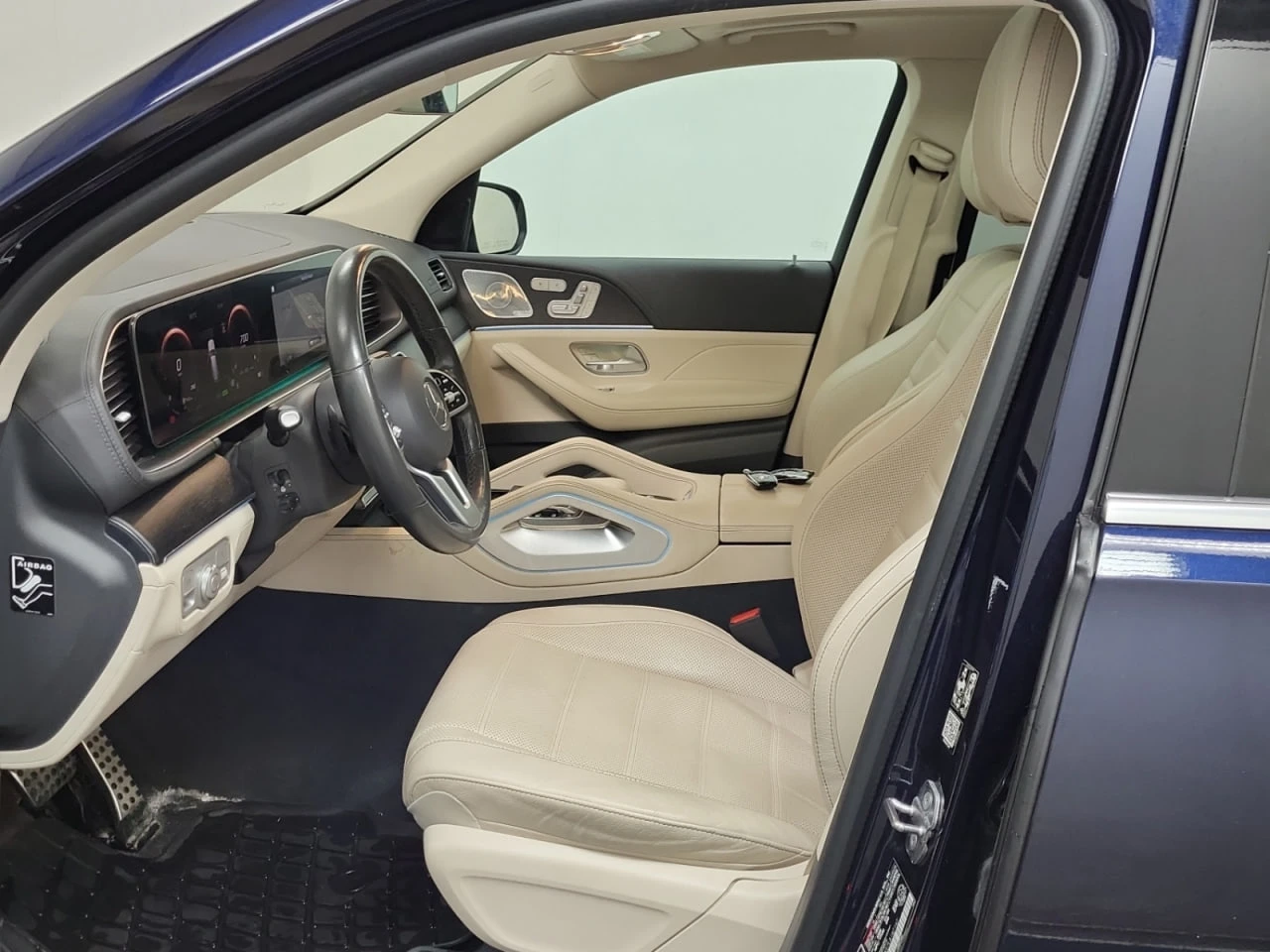 Mercedes-Benz GLS 450 * CARFAX * АВТО КРЕДИТ * ЦЕНА ДО БГ! - изображение 8