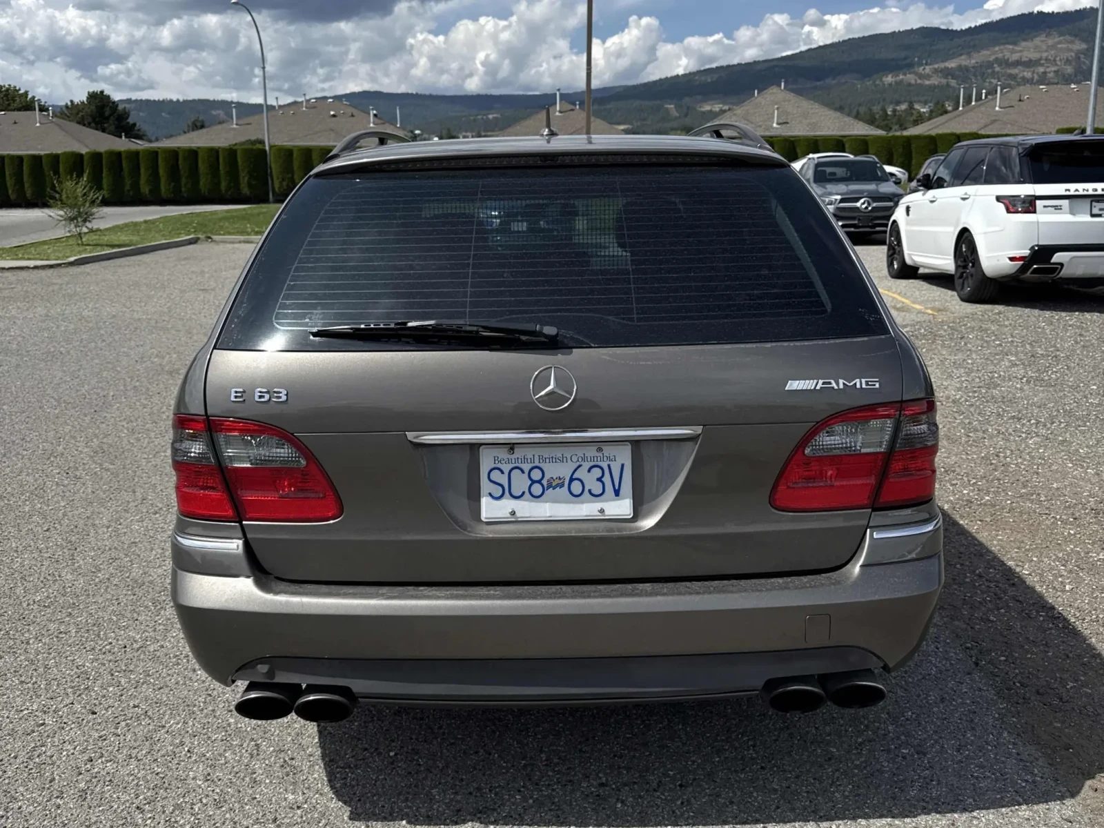 Mercedes-Benz E 63 AMG * АвтоКредит*  - изображение 4