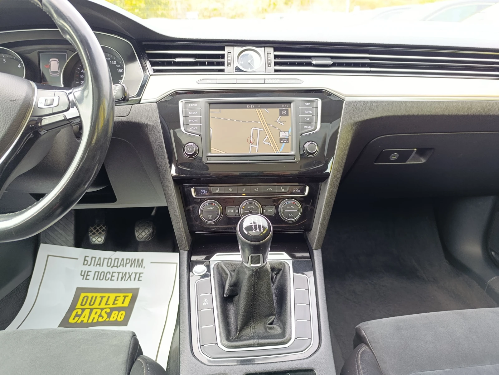 VW Passat 2.0TDI 150. HIGHLINE | Mobile.bg   11