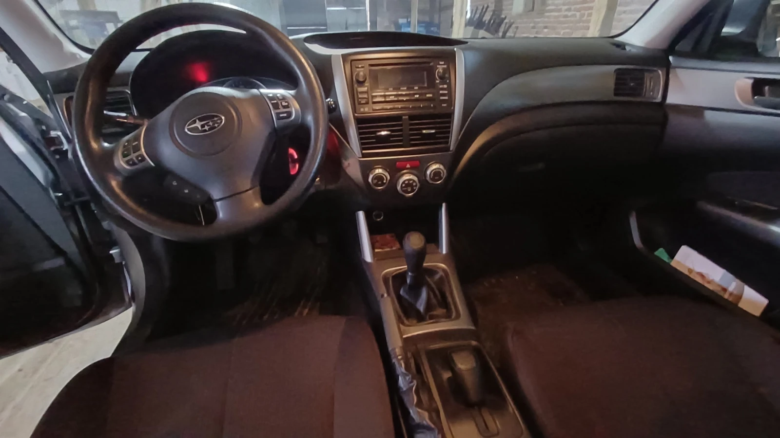 Subaru Forester  | Mobile.bg   11