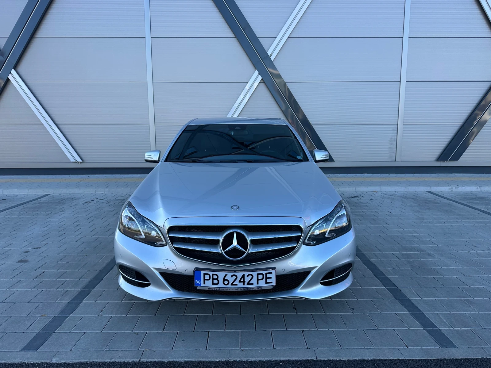 Mercedes-Benz E 220 Bluetec  Avantgarde, 9G Tronic , Камера , Обслужен - изображение 2