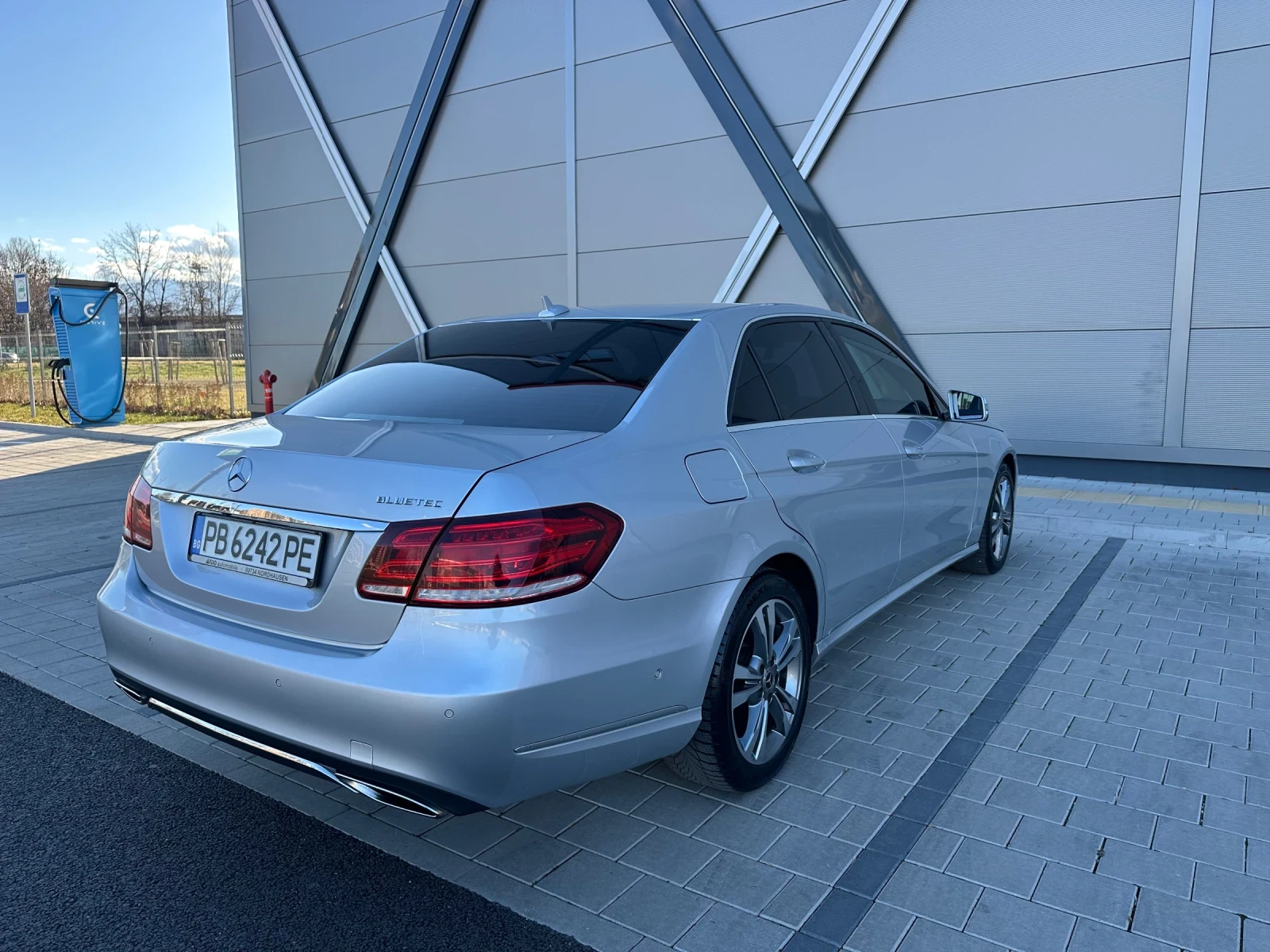 Mercedes-Benz E 220 Bluetec  Avantgarde, 9G Tronic , Камера , Обслужен - изображение 7