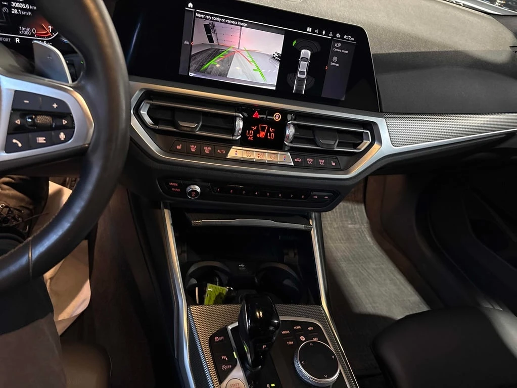 BMW 330 i xDrive 2022 * CARFAX * БЕЗ ПЪРВОНАЧАЛНА ВНОСКА - изображение 9