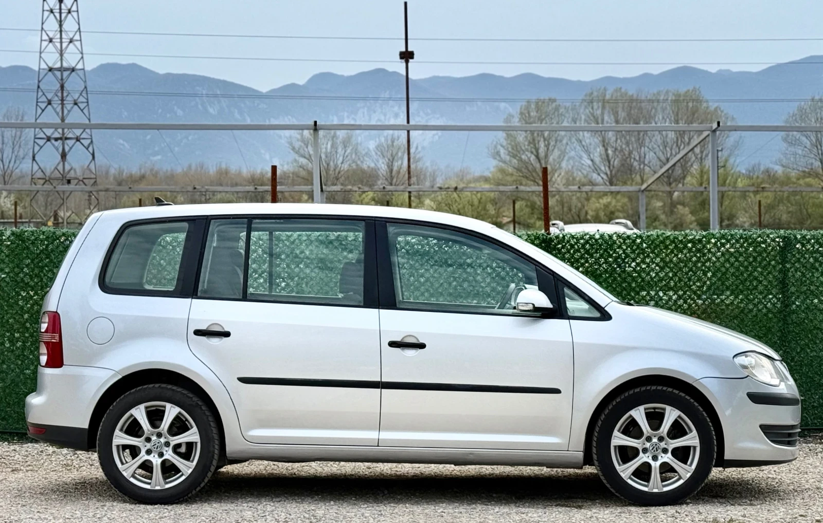 VW Touran 1.9TDi 90hp FACELIFT, снимка 4 - Автомобили и джипове - 53374938