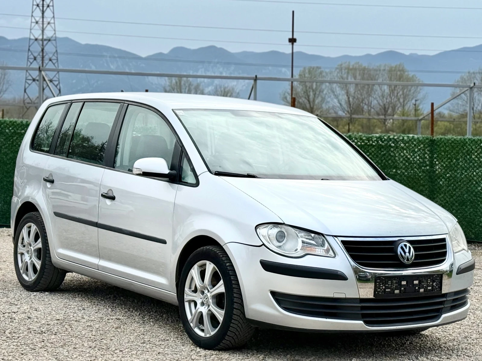 VW Touran 1.9TDi 90hp FACELIFT, снимка 3 - Автомобили и джипове - 53374938