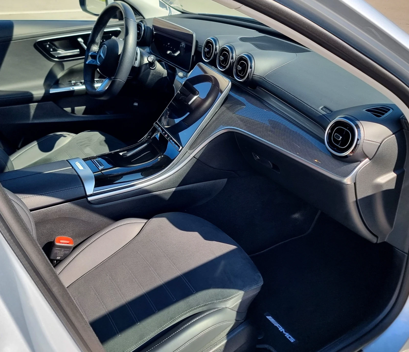 Mercedes-Benz C 180 AMG 360 MEMORY DISTRONIC+ , снимка 15 - Автомобили и джипове - 54172629