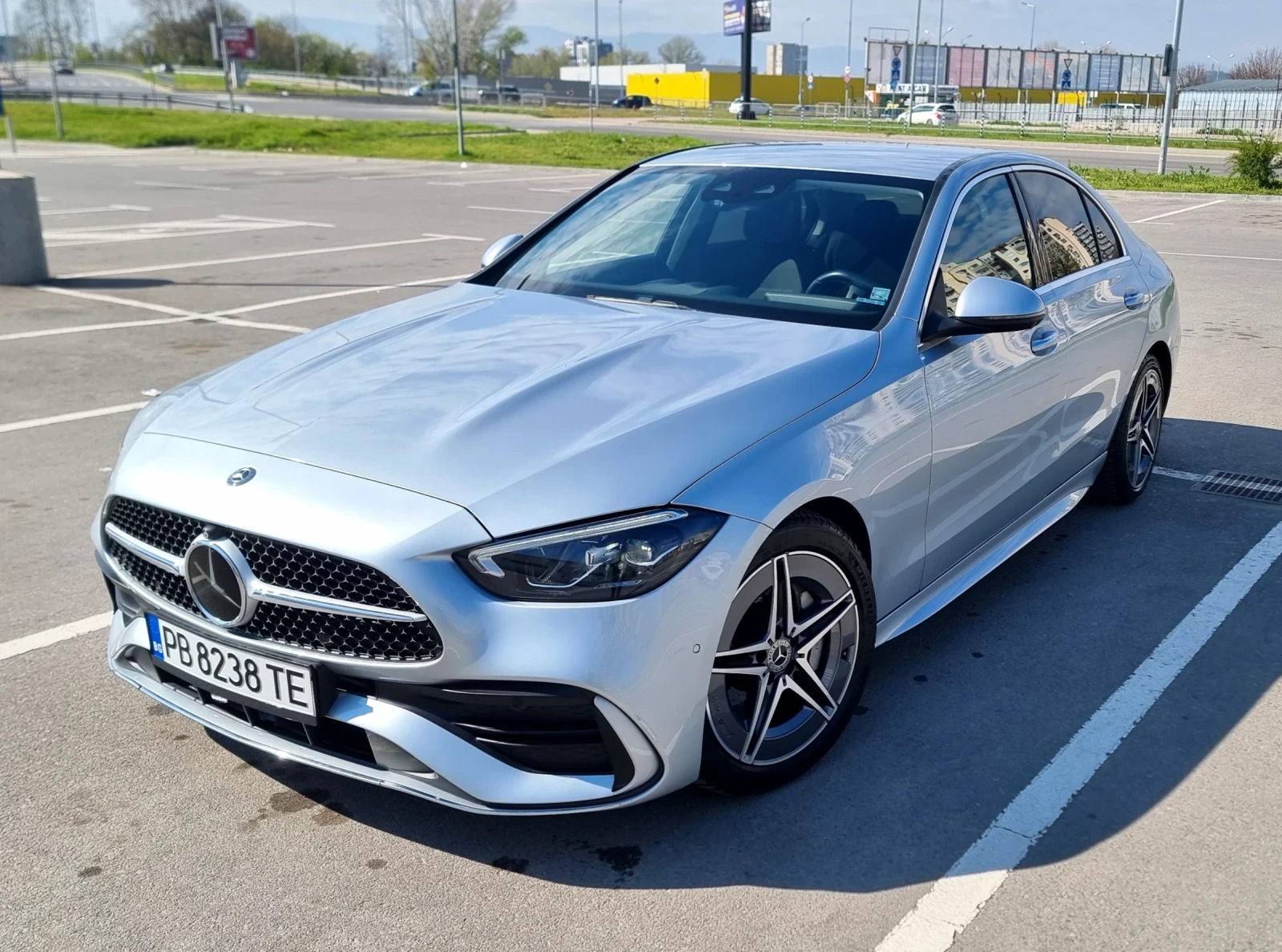 Mercedes-Benz C 180 AMG 360 MEMORY DISTRONIC+ , снимка 2 - Автомобили и джипове - 54172629