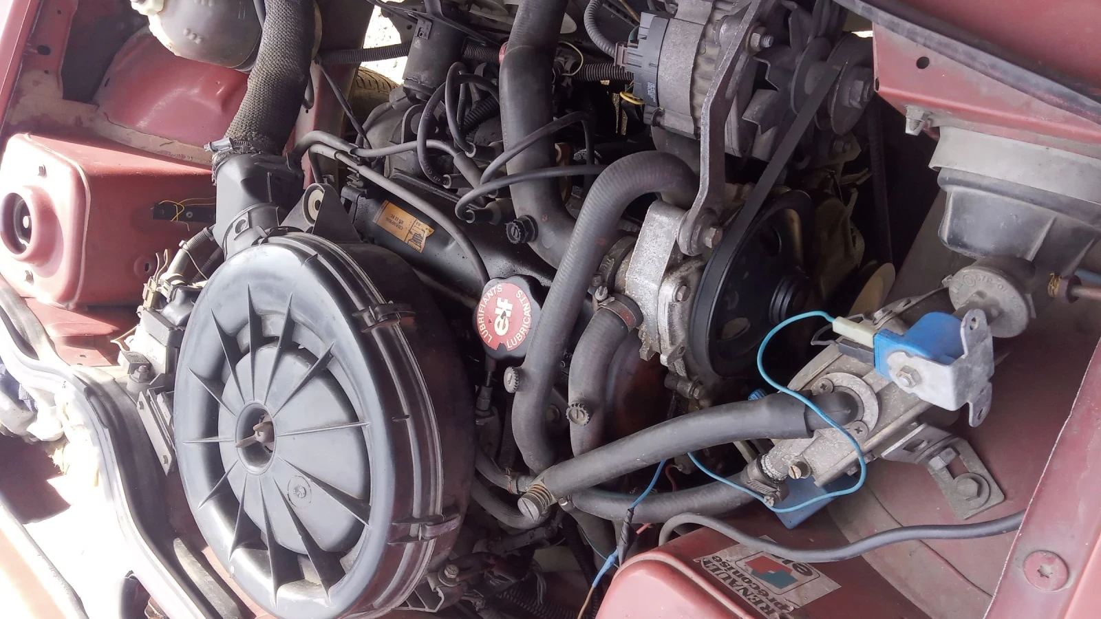 Renault 5, снимка 8 - Автомобили и джипове - 54314291