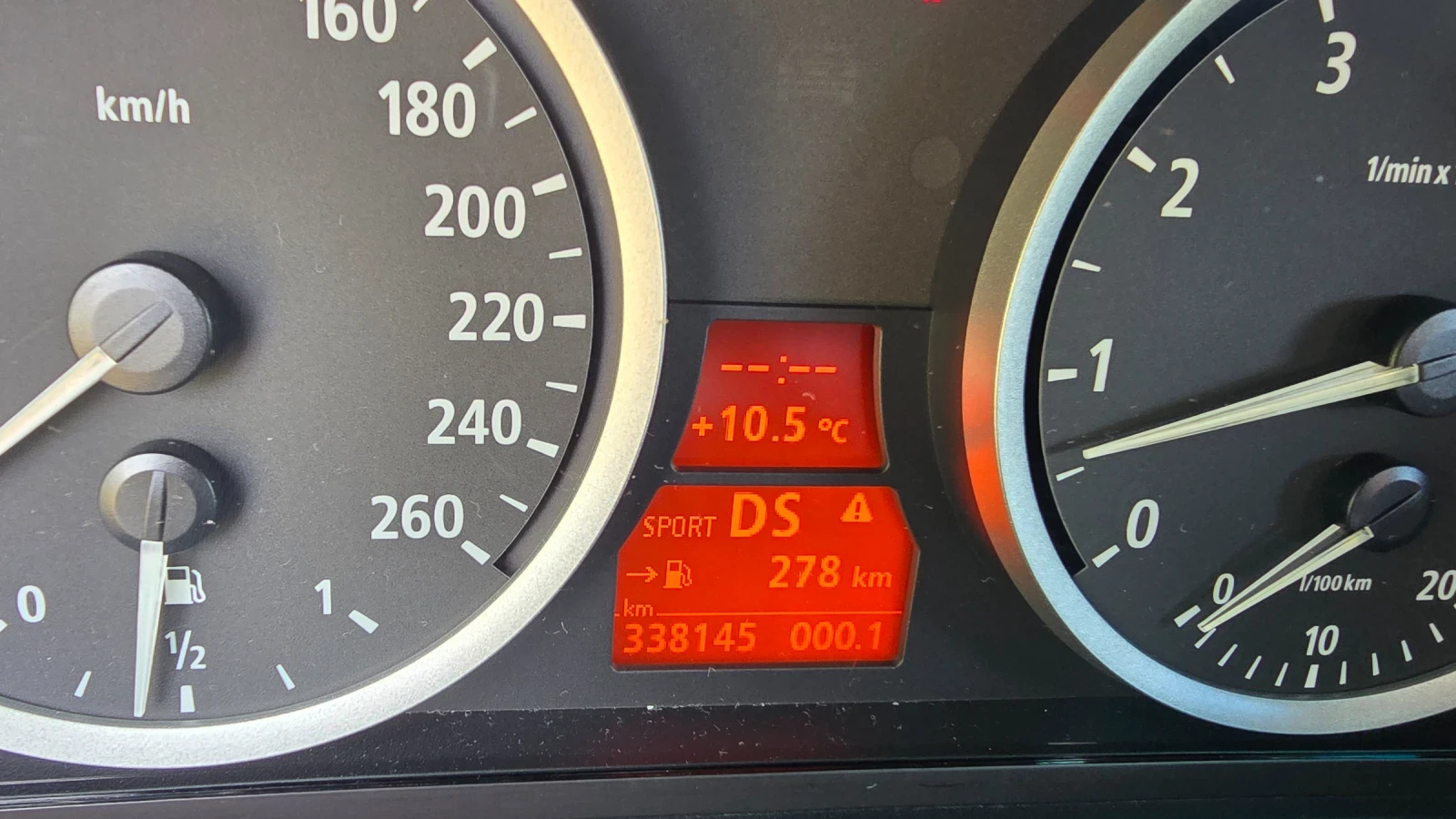 BMW 530, снимка 4 - Автомобили и джипове - 54290585