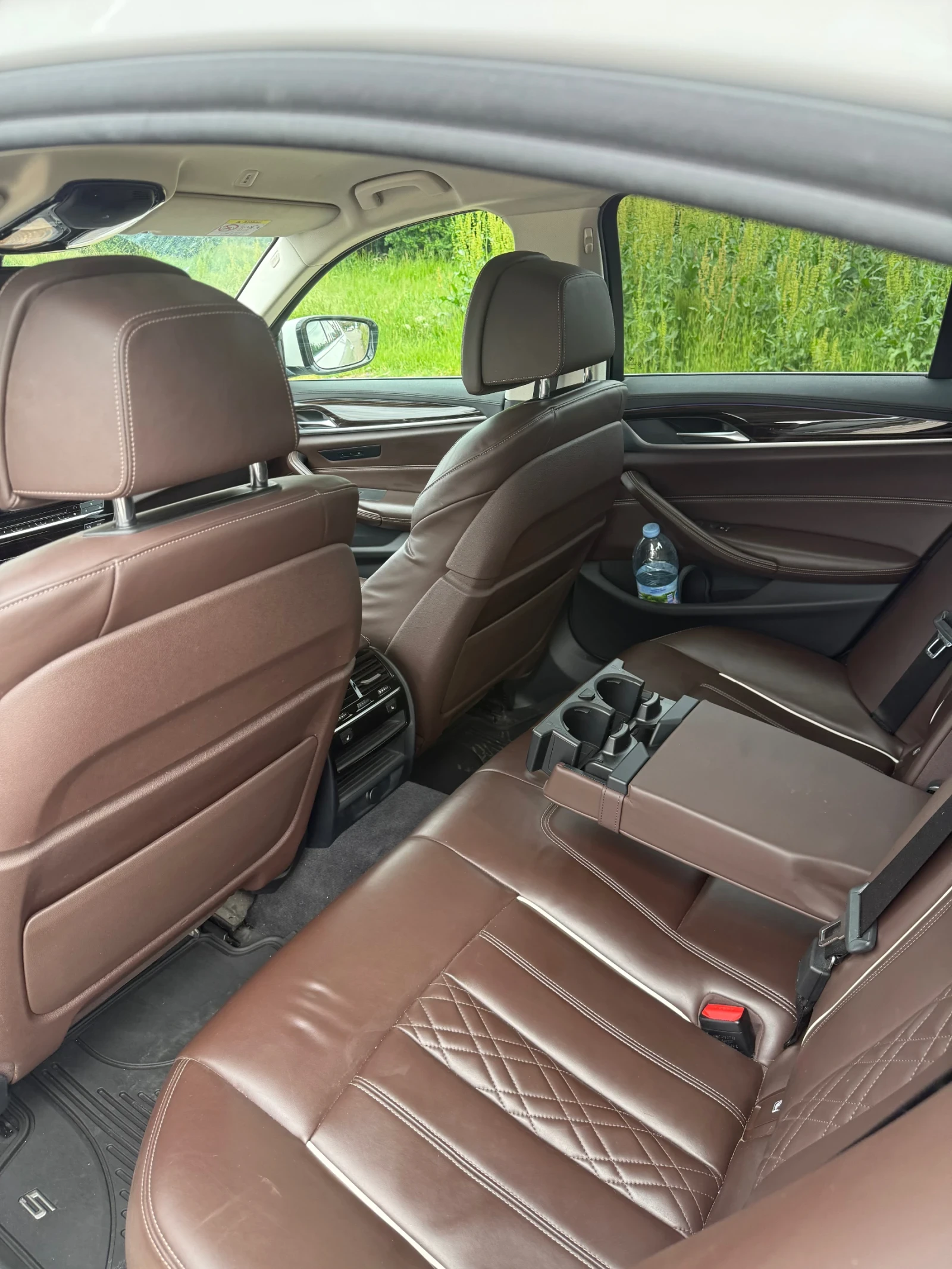 BMW 530 xDrive Luxury Line, снимка 12 - Автомобили и джипове - 54655851