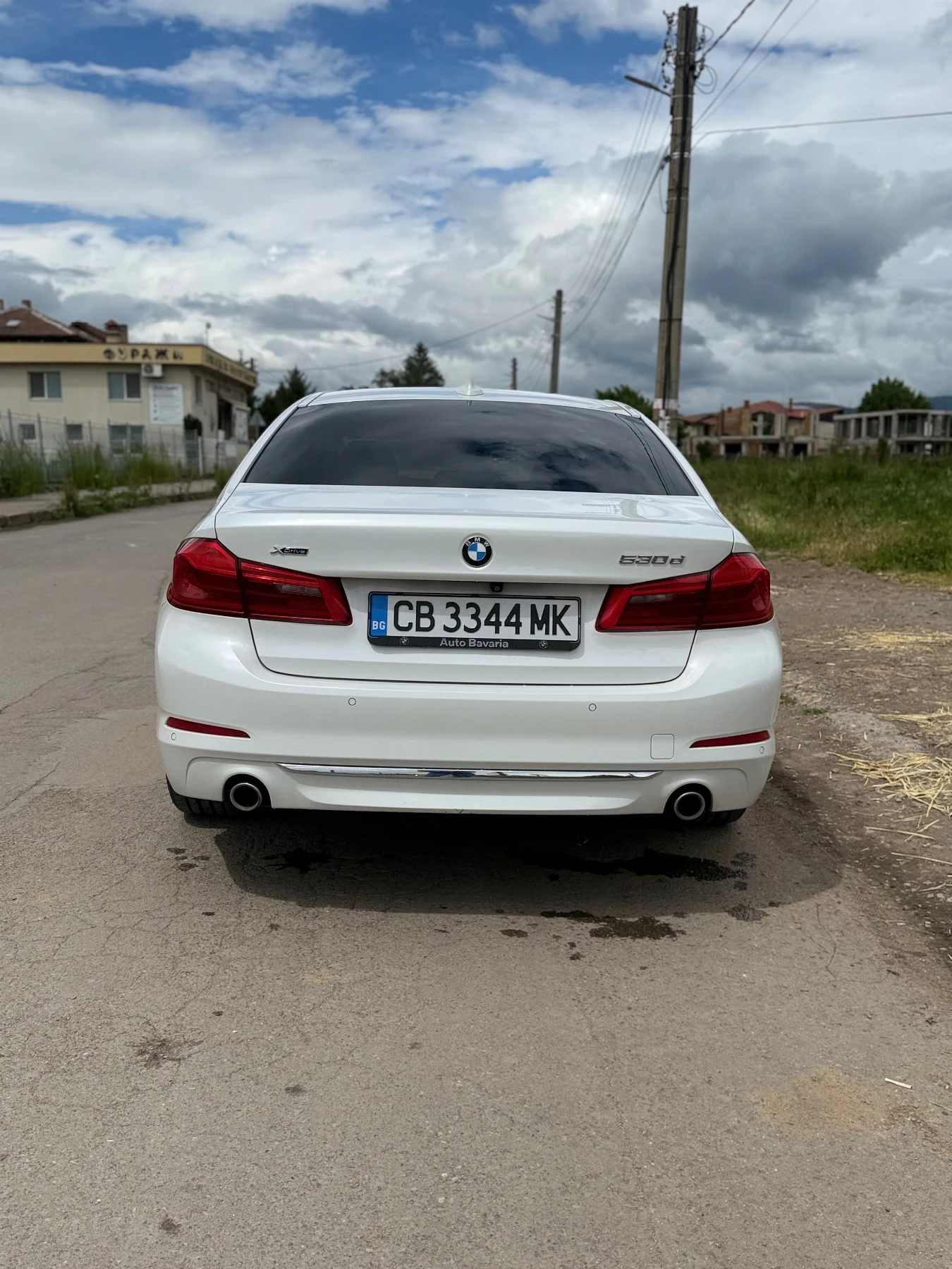 BMW 530 xDrive Luxury Line, снимка 5 - Автомобили и джипове - 54655851