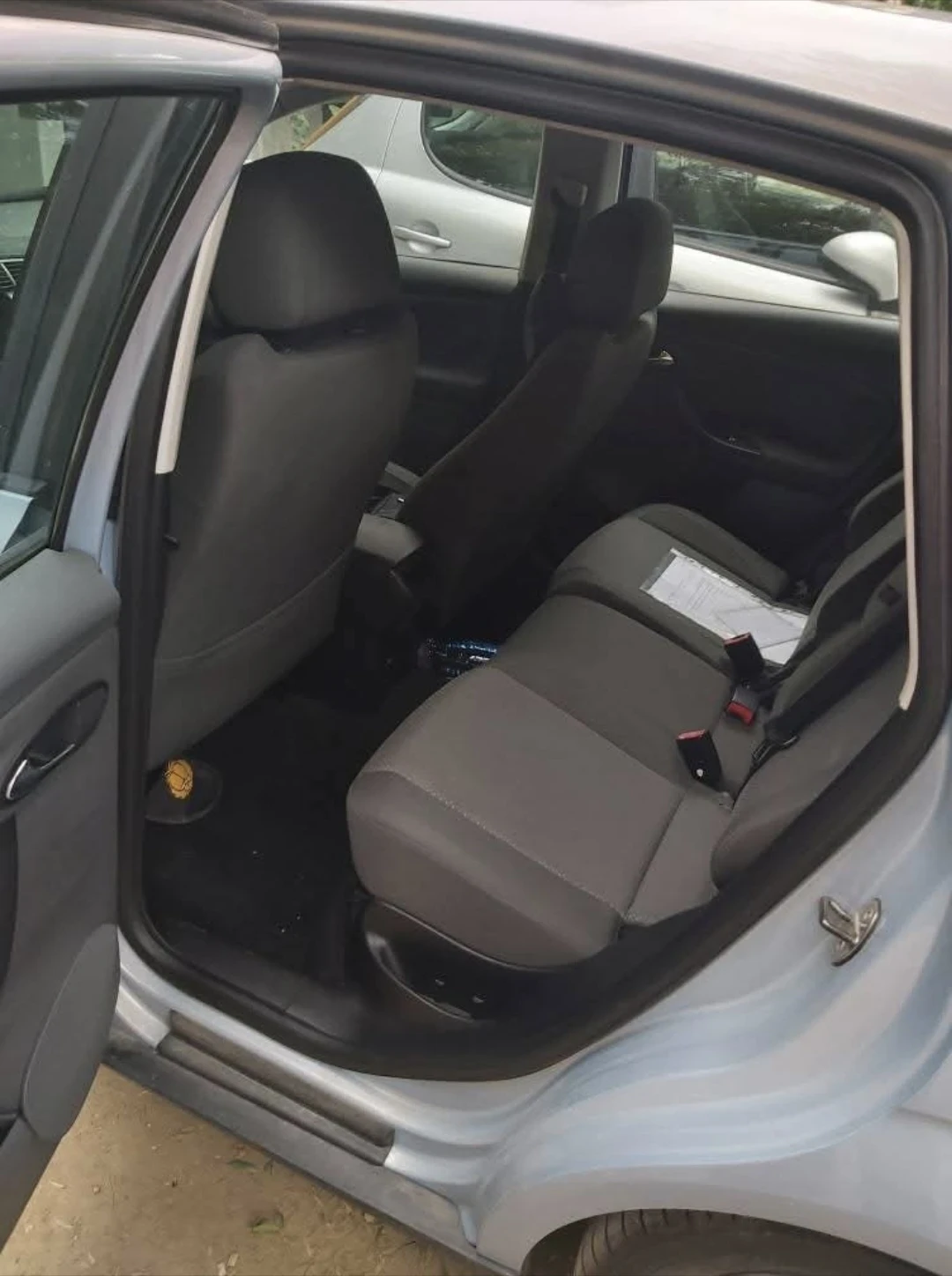 Seat Altea Газ, снимка 6 - Автомобили и джипове - 54904672
