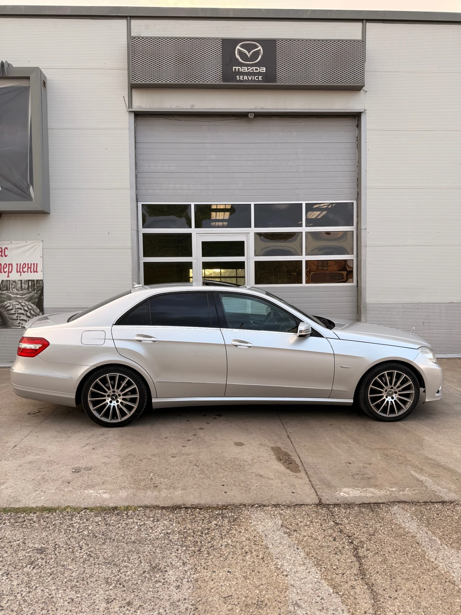 Mercedes-Benz E 350, снимка 5 - Автомобили и джипове - 55064607