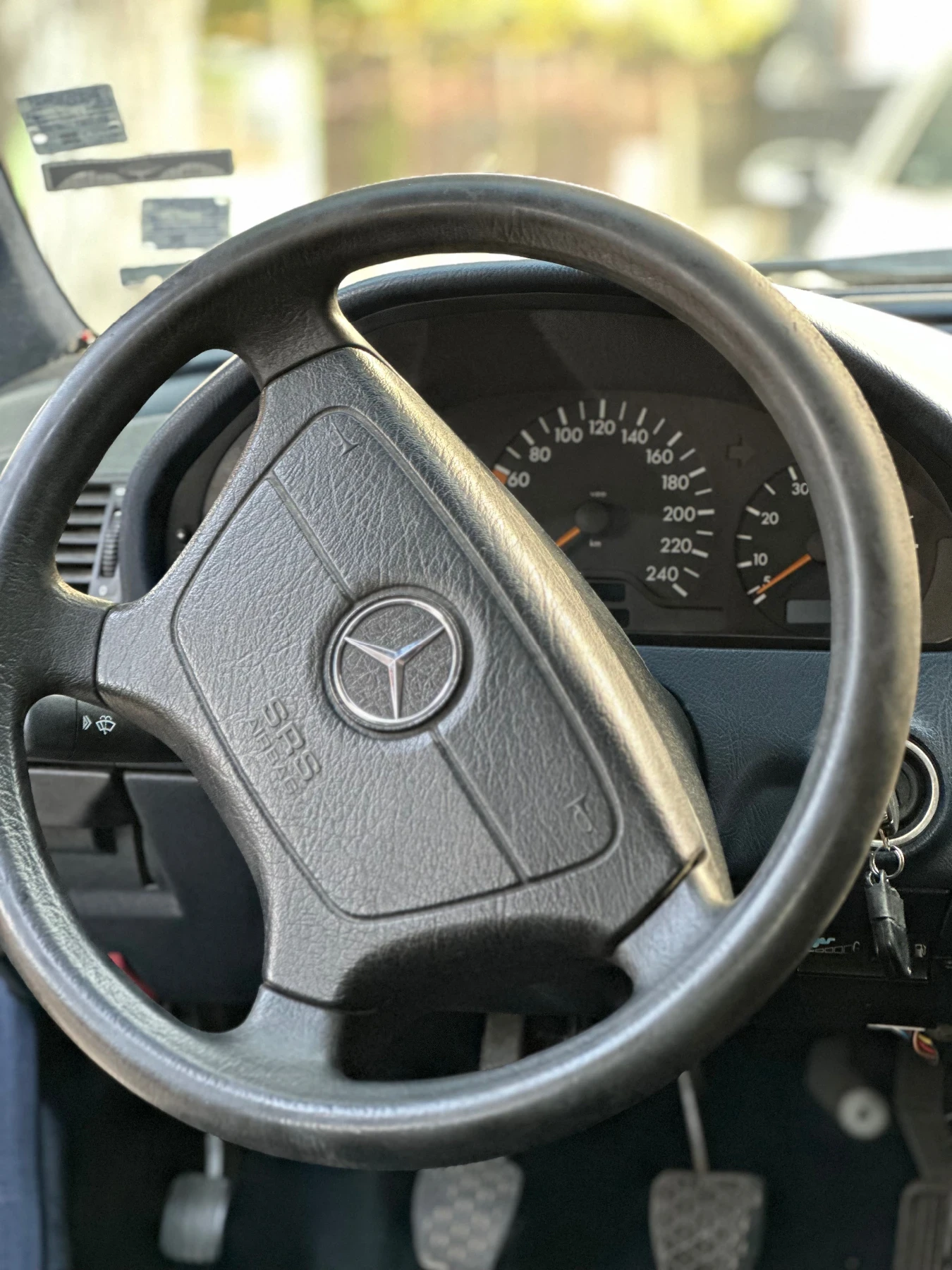 Mercedes-Benz C 180, снимка 7 - Автомобили и джипове - 55546925