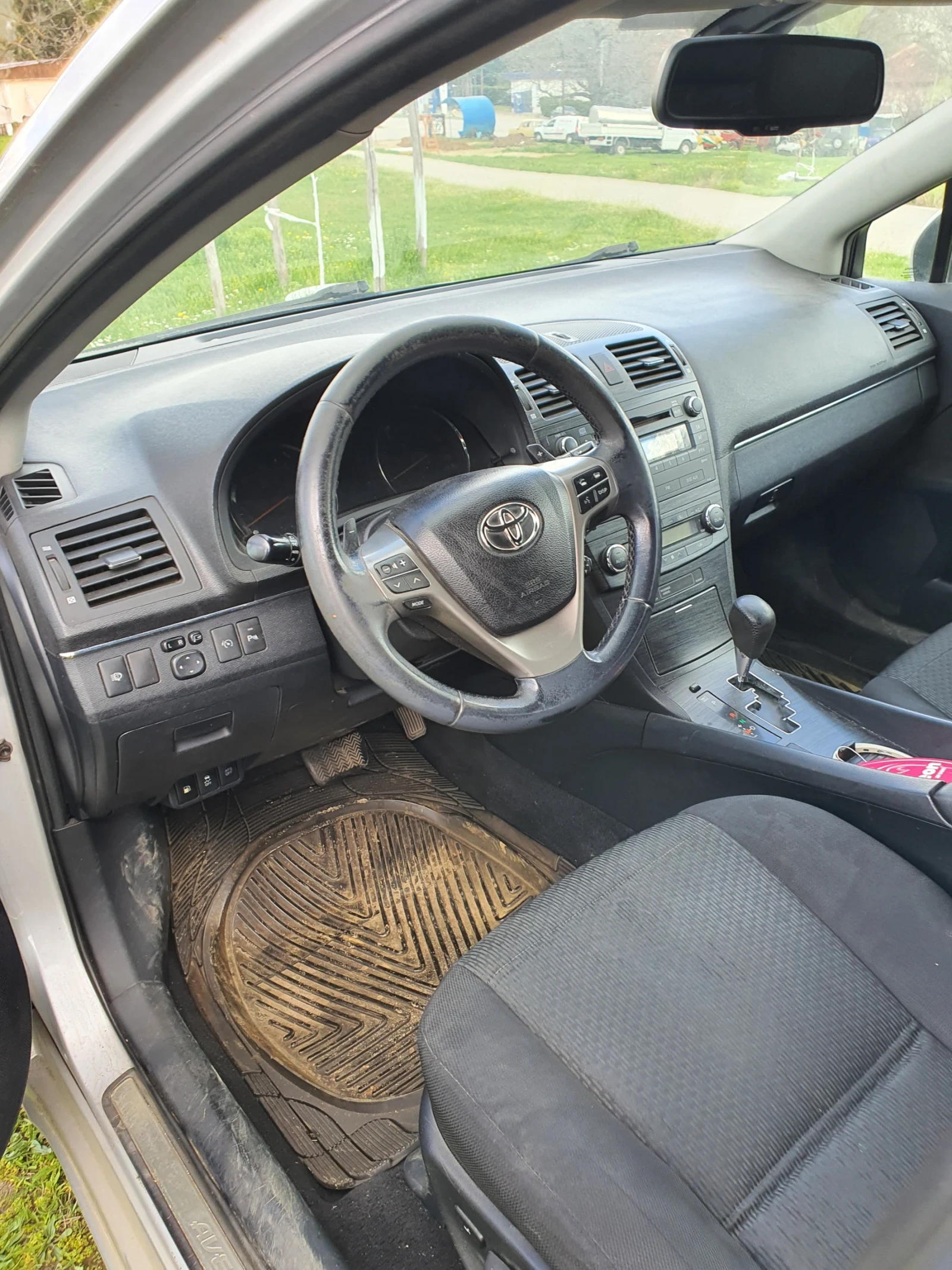 Toyota Avensis, снимка 6 - Автомобили и джипове - 55554796