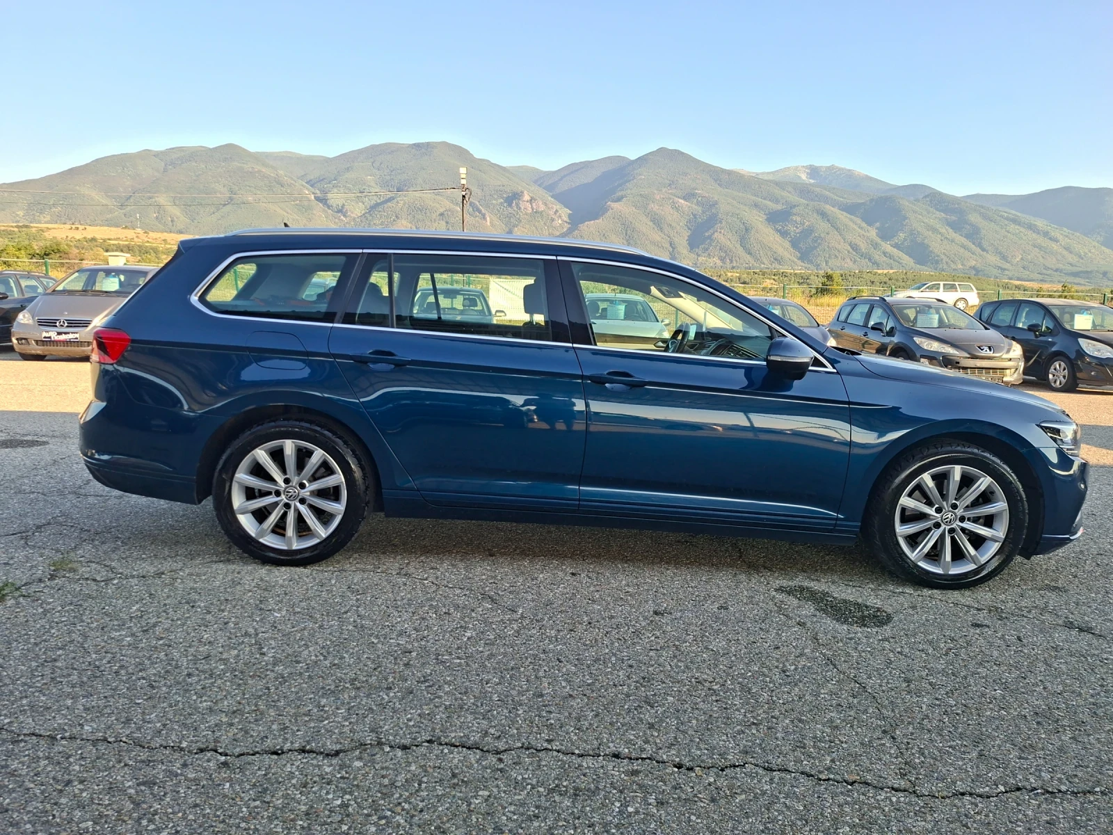 VW Passat 2, 0 tdi, снимка 5 - Автомобили и джипове - 55645093