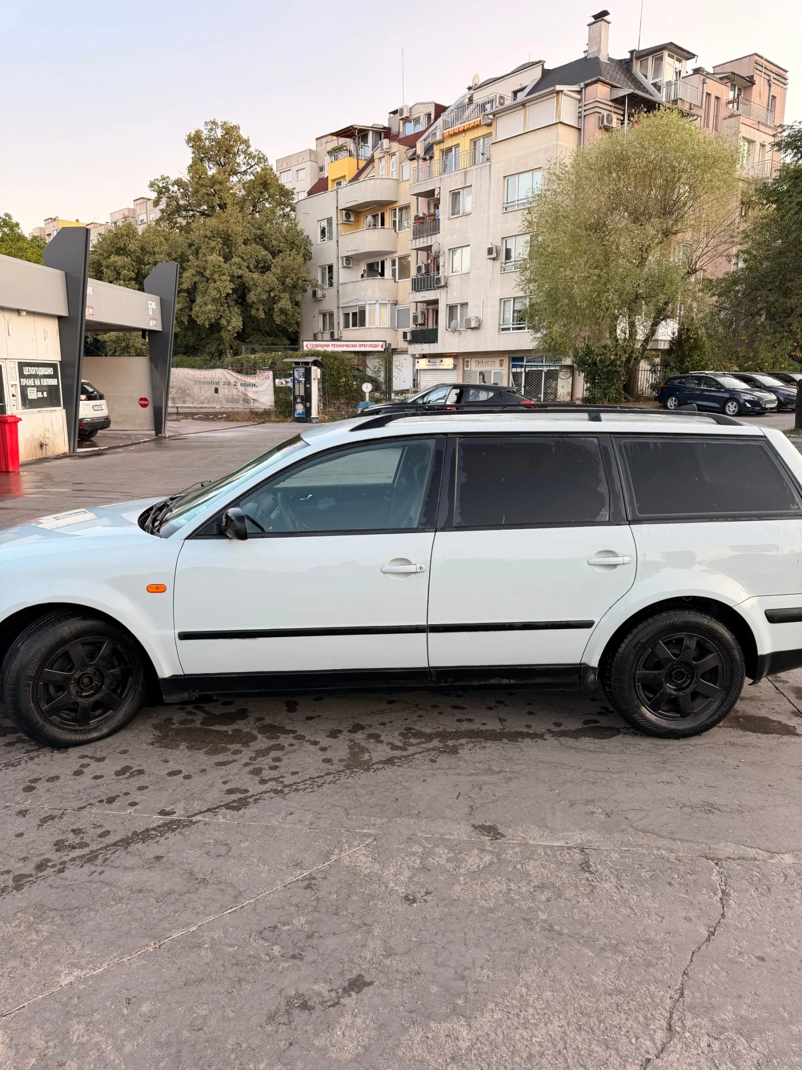 VW Passat, снимка 3 - Автомобили и джипове - 55878932