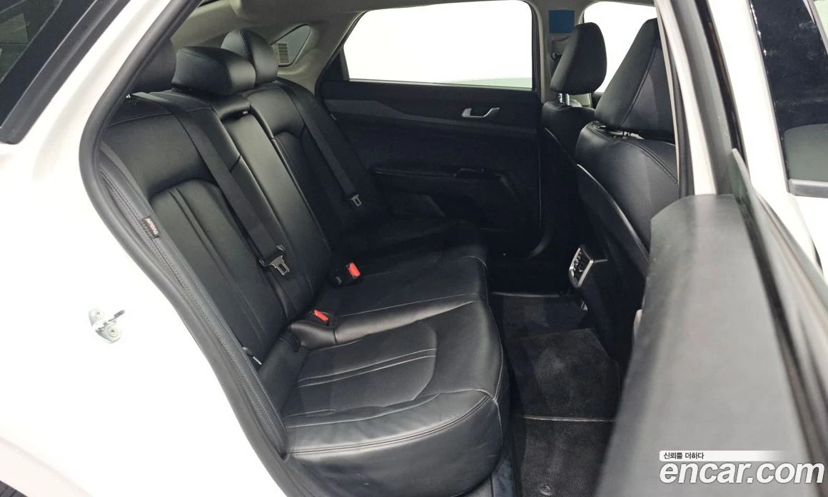 Kia K5 2.0 LPi Prestige, снимка 17 - Автомобили и джипове - 56157298