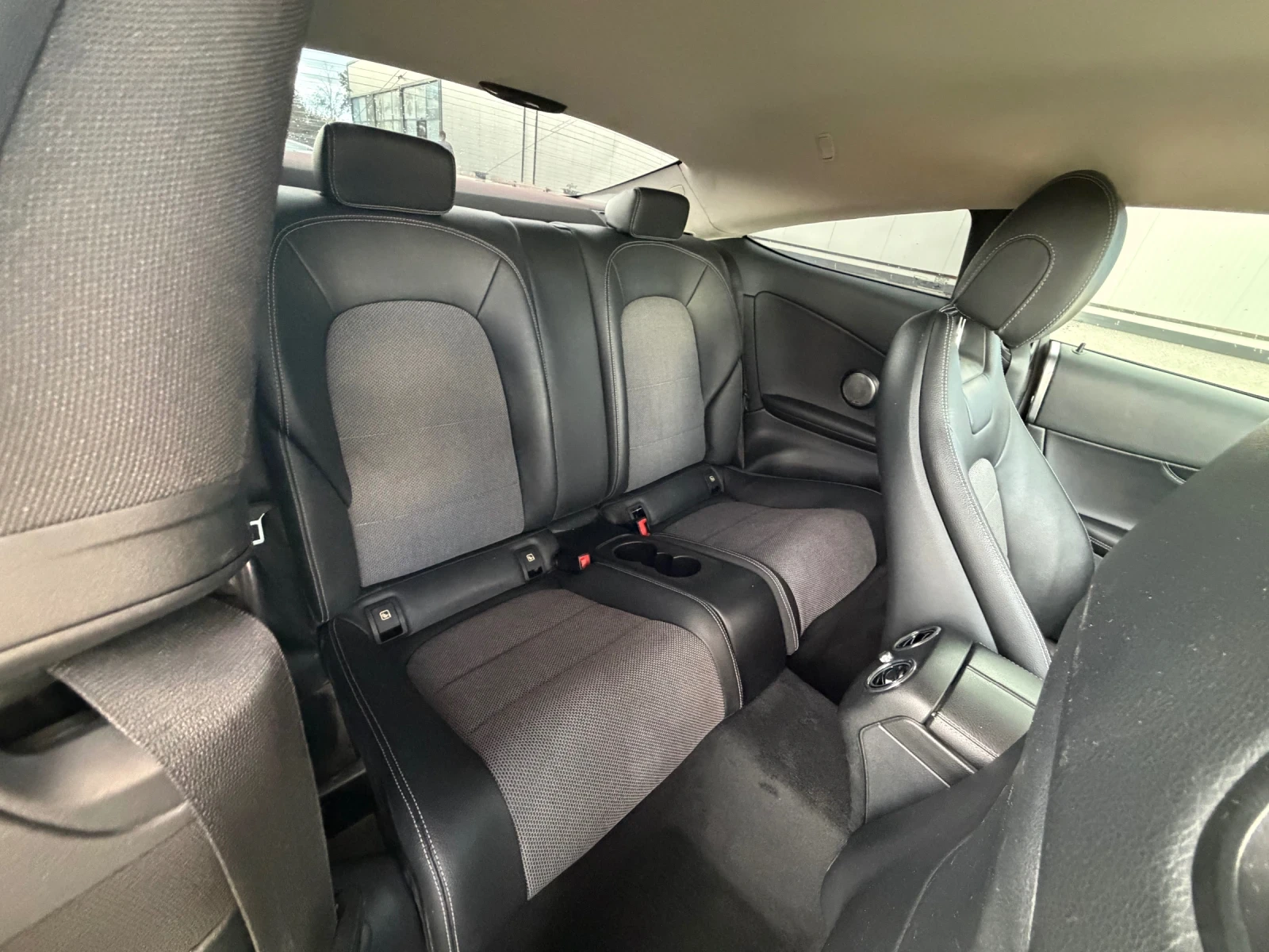 Mercedes-Benz C 220 AMG* COUPE* БАРТЕР, снимка 10 - Автомобили и джипове - 56201413