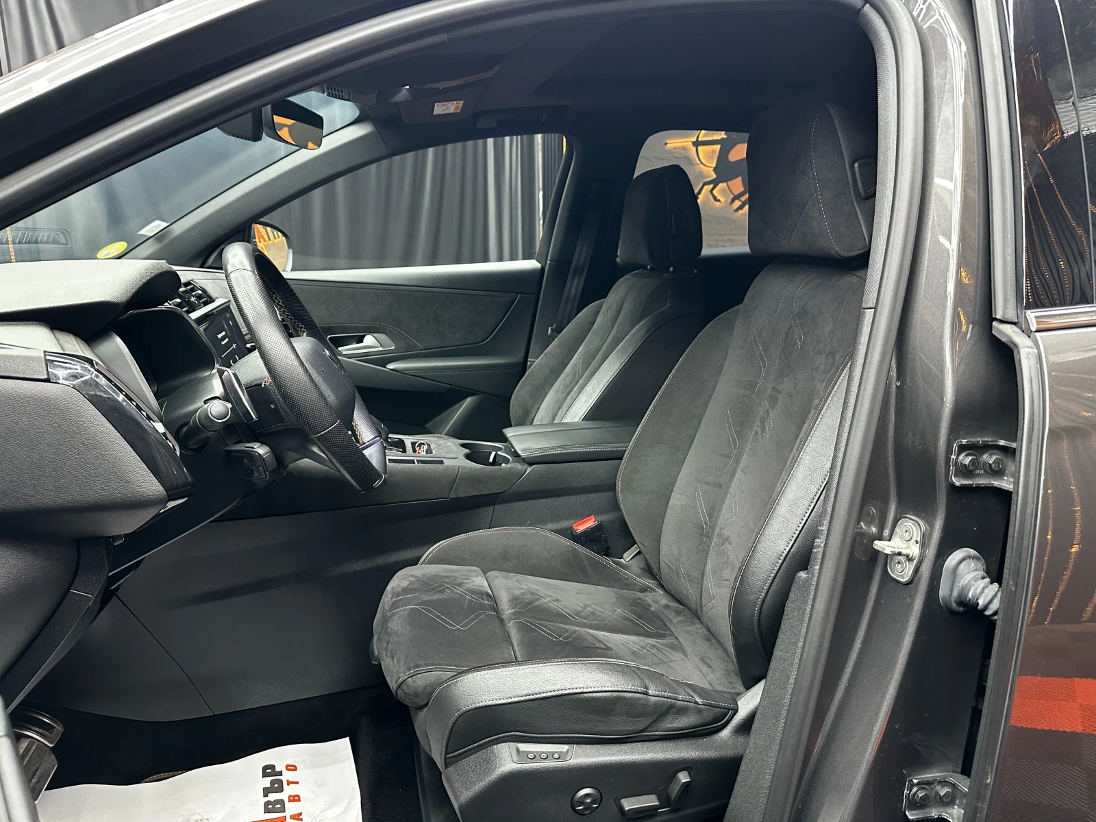 Citroen DS7 2.0d 180 EAT8 PERFORMANCE LINE+ , снимка 6 - Автомобили и джипове - 56328216