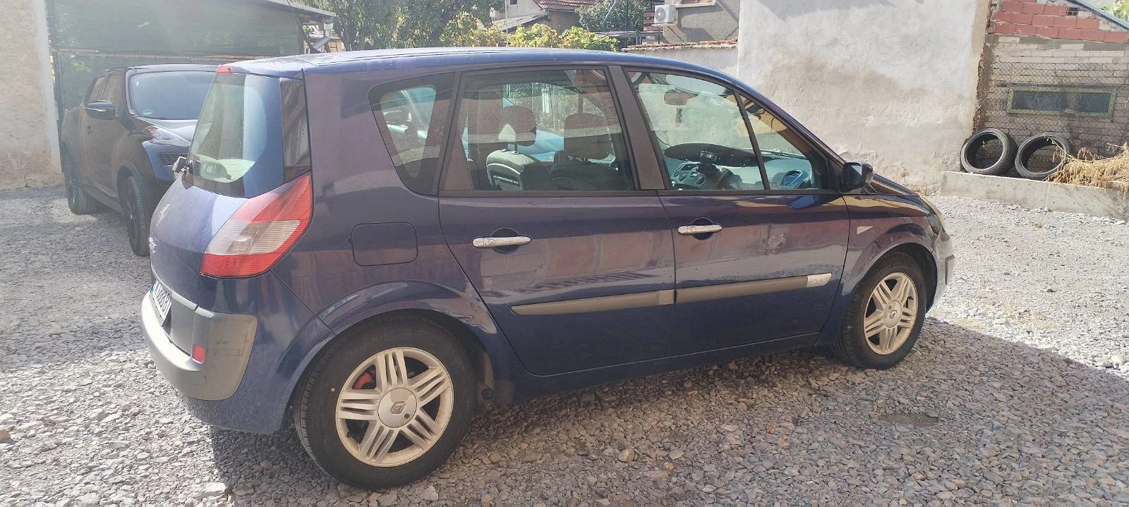 Renault Scenic, снимка 5 - Автомобили и джипове - 56638185