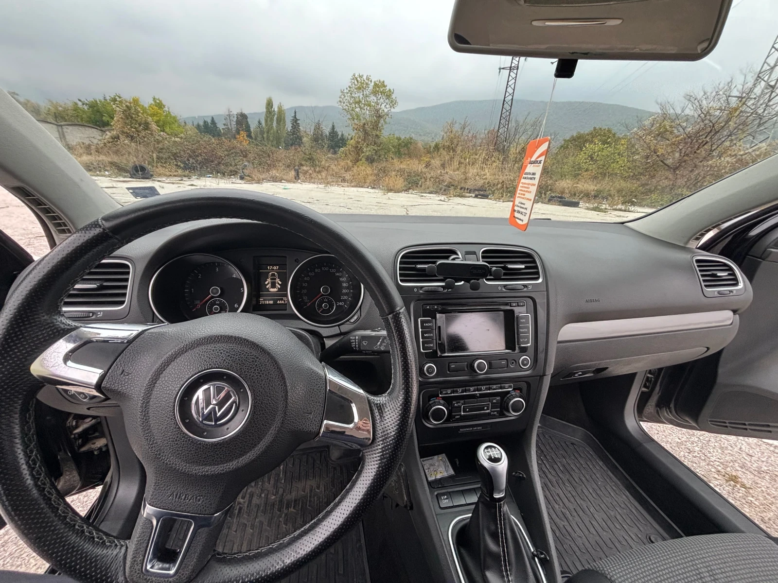 VW Golf, снимка 9 - Автомобили и джипове - 56649357