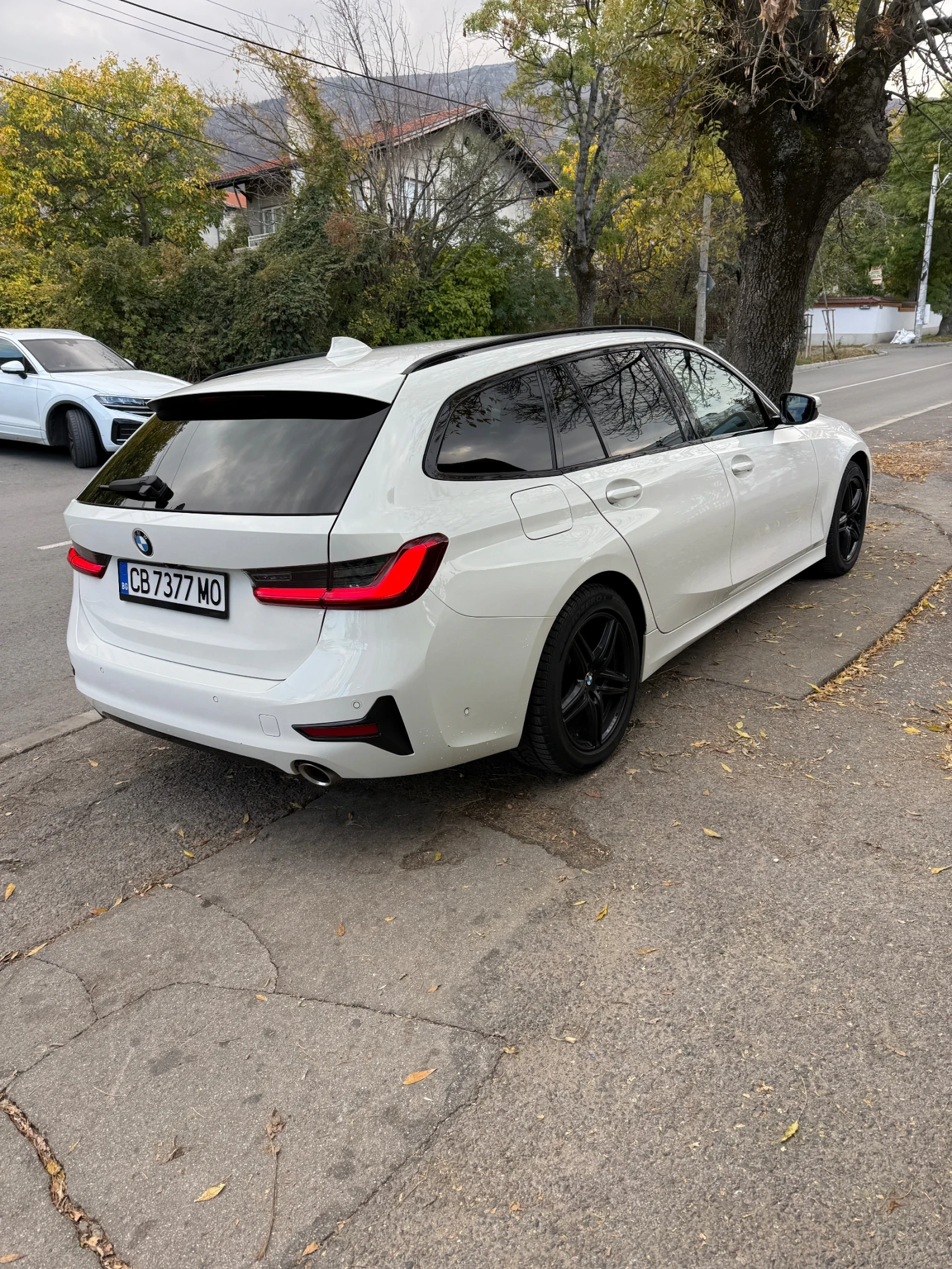 BMW 320 320d Mild Hibryd ���� �� ����� | Mobile.bg � ����������� 3