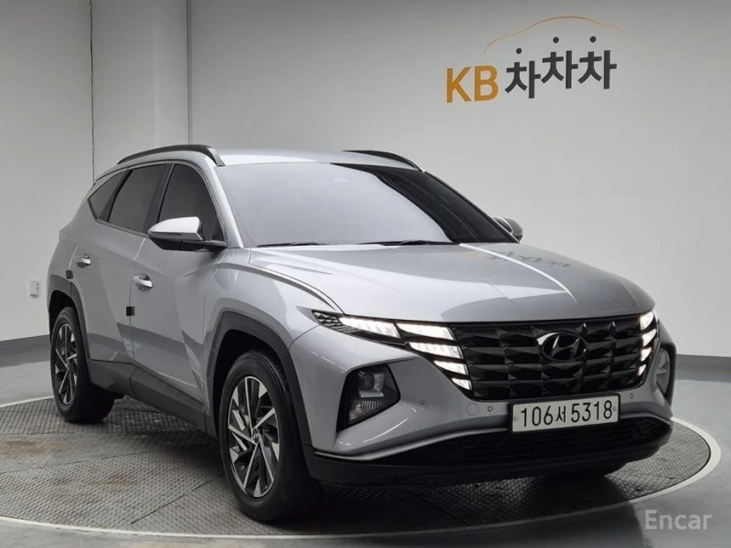 Hyundai Tucson, снимка 4 - Автомобили и джипове - 53413727