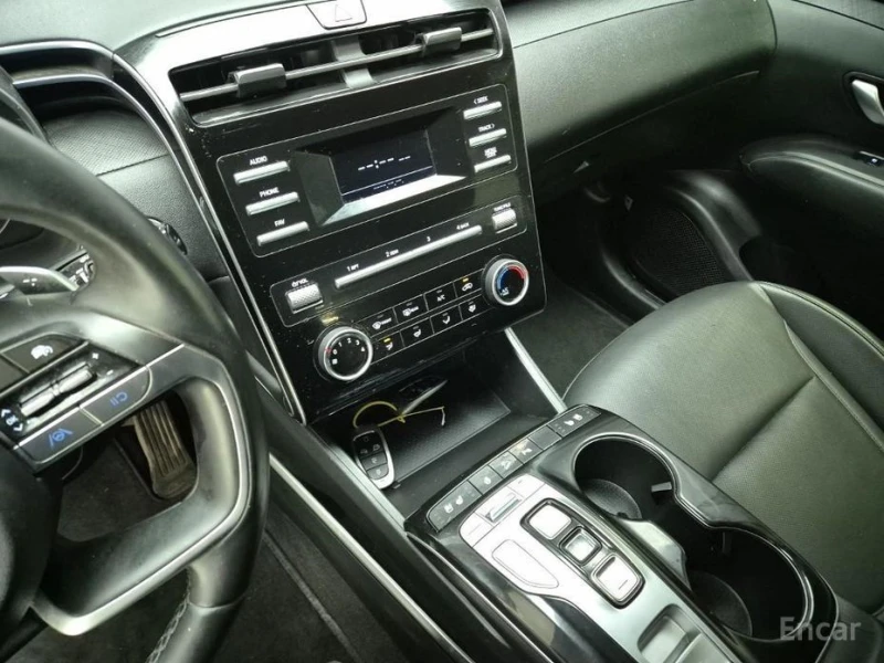 Hyundai Tucson, снимка 10 - Автомобили и джипове - 53413727