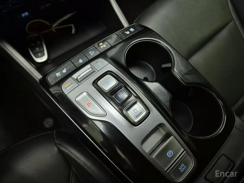 Hyundai Tucson, снимка 8 - Автомобили и джипове - 53413727