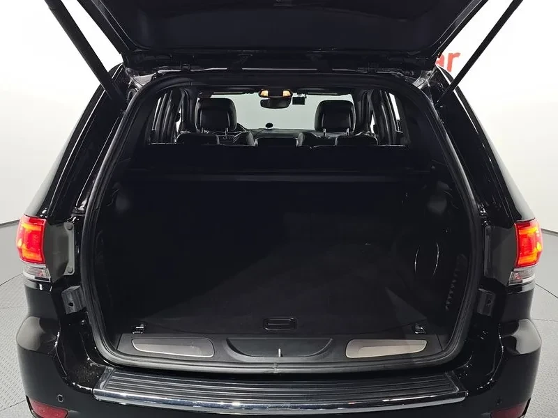 Jeep Grand cherokee ОЧАКВАН ВНОС Overland 57К км. ВИДЕО, снимка 16 - Автомобили и джипове - 54059190