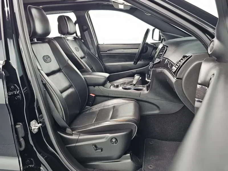 Jeep Grand cherokee ОЧАКВАН ВНОС Overland 57К км. ВИДЕО, снимка 10 - Автомобили и джипове - 54059190