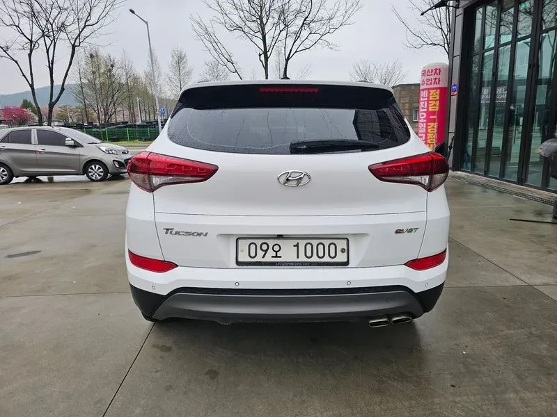 Hyundai Tucson 2.0 - САМО 30% АВАНС, снимка 3 - Автомобили и джипове - 56065932