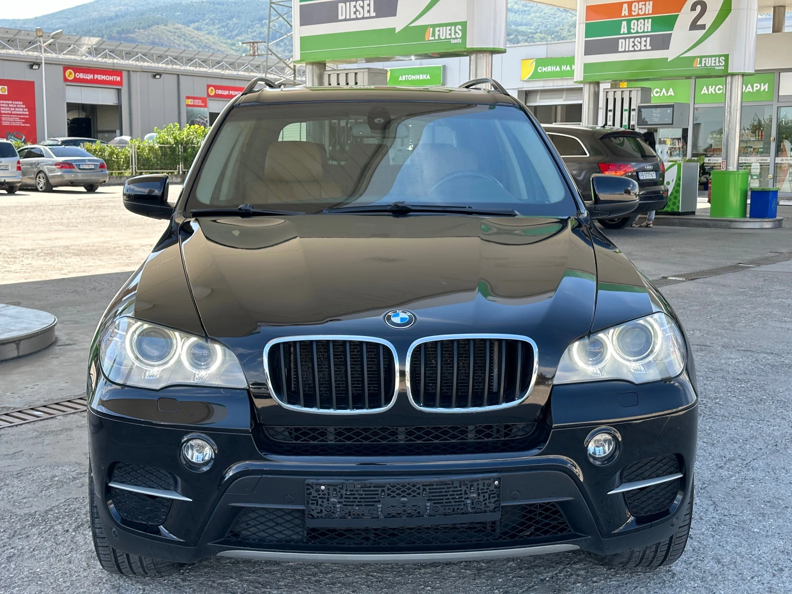 BMW X5  - изображение 8