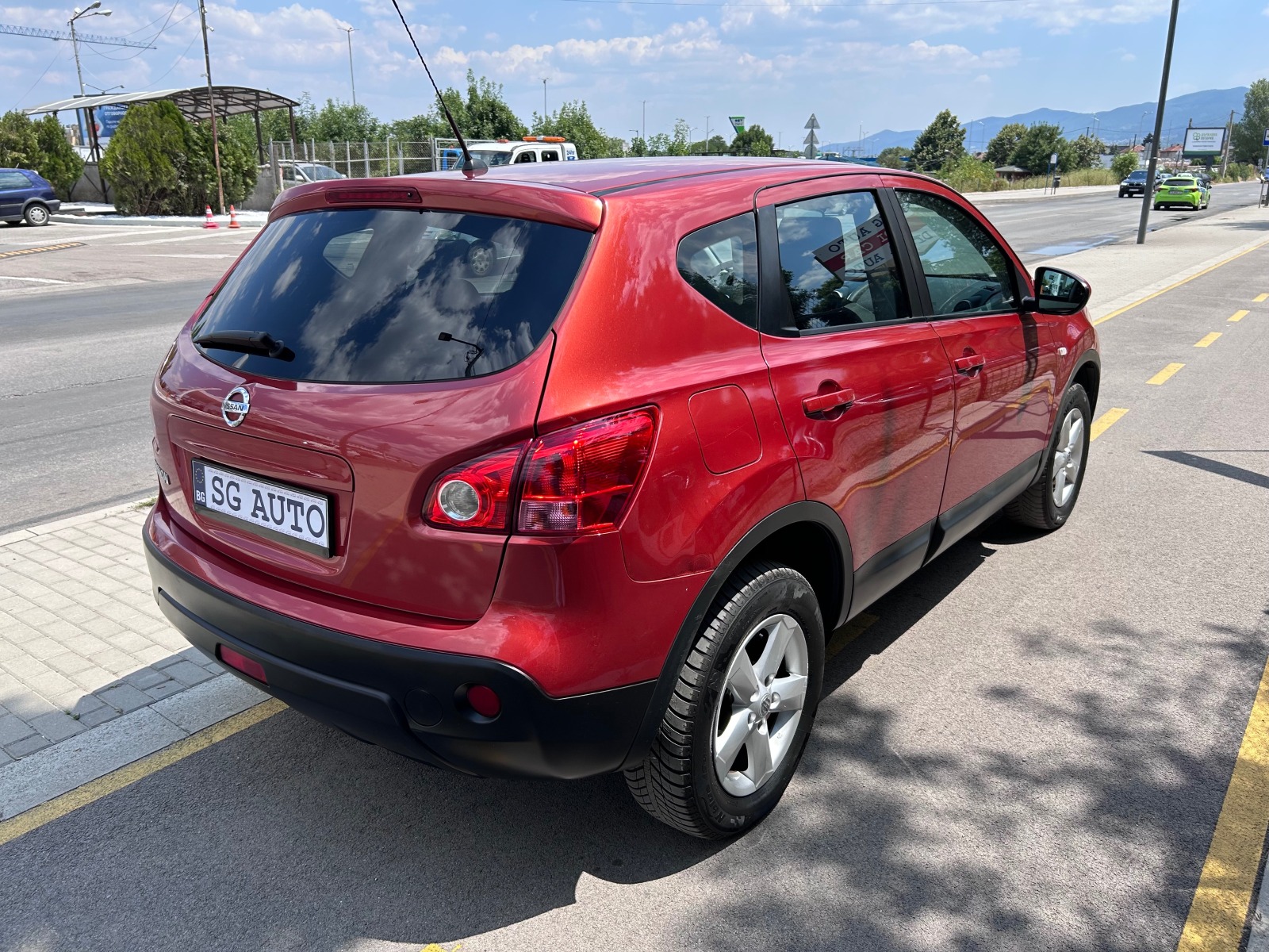 Nissan Qashqai 1.6i ОТЛИЧЕН 152хил.км!!! - изображение 4