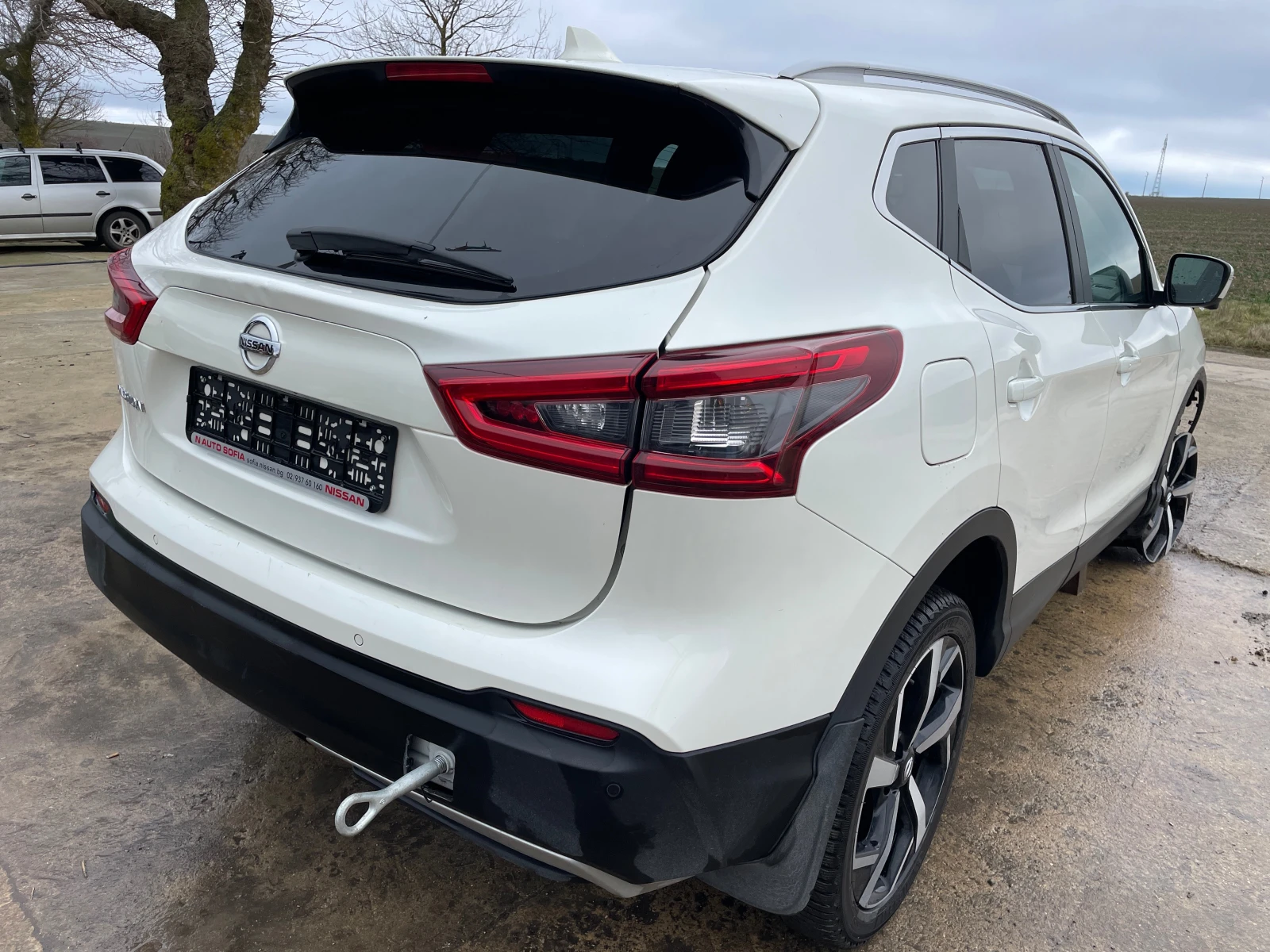 Nissan Qashqai 1.3 DIG-T - изображение 4