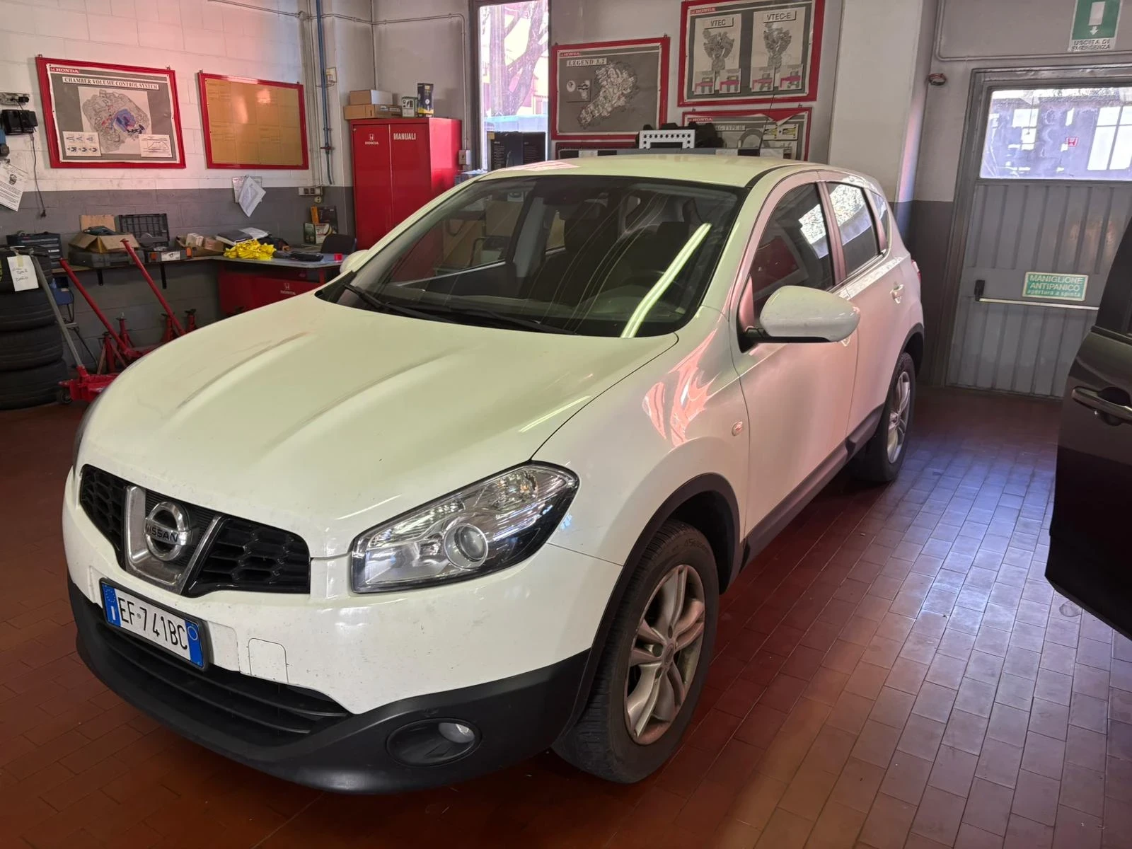 Nissan Qashqai като нова  - изображение 6