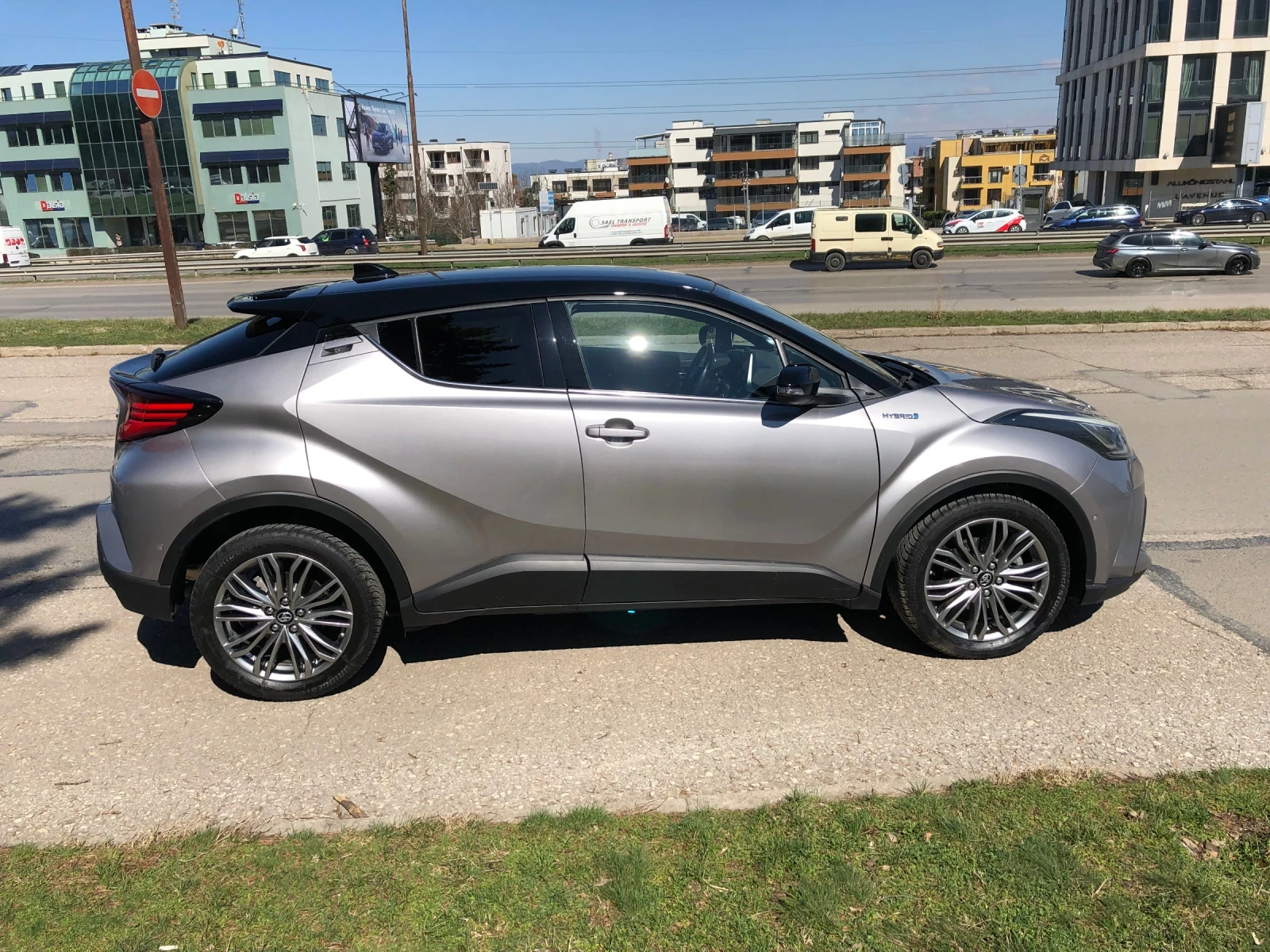 Toyota C-HR  - изображение 2