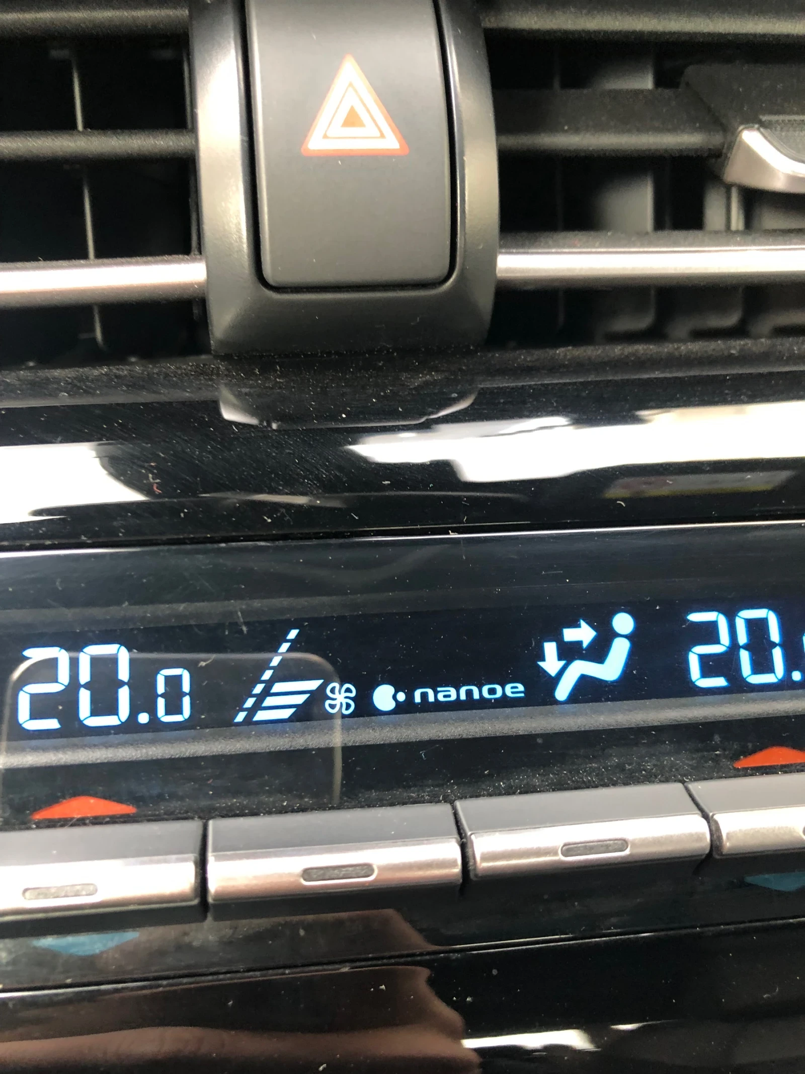Toyota C-HR  - изображение 9