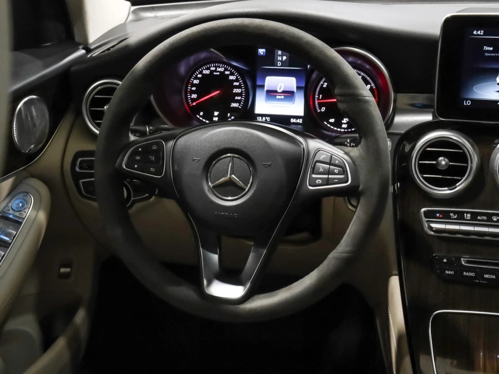 Mercedes-Benz GLC 300 4Matic / PREMIUM PLUS / BURMESTER / PANO / 360 | Mobile.bg   13