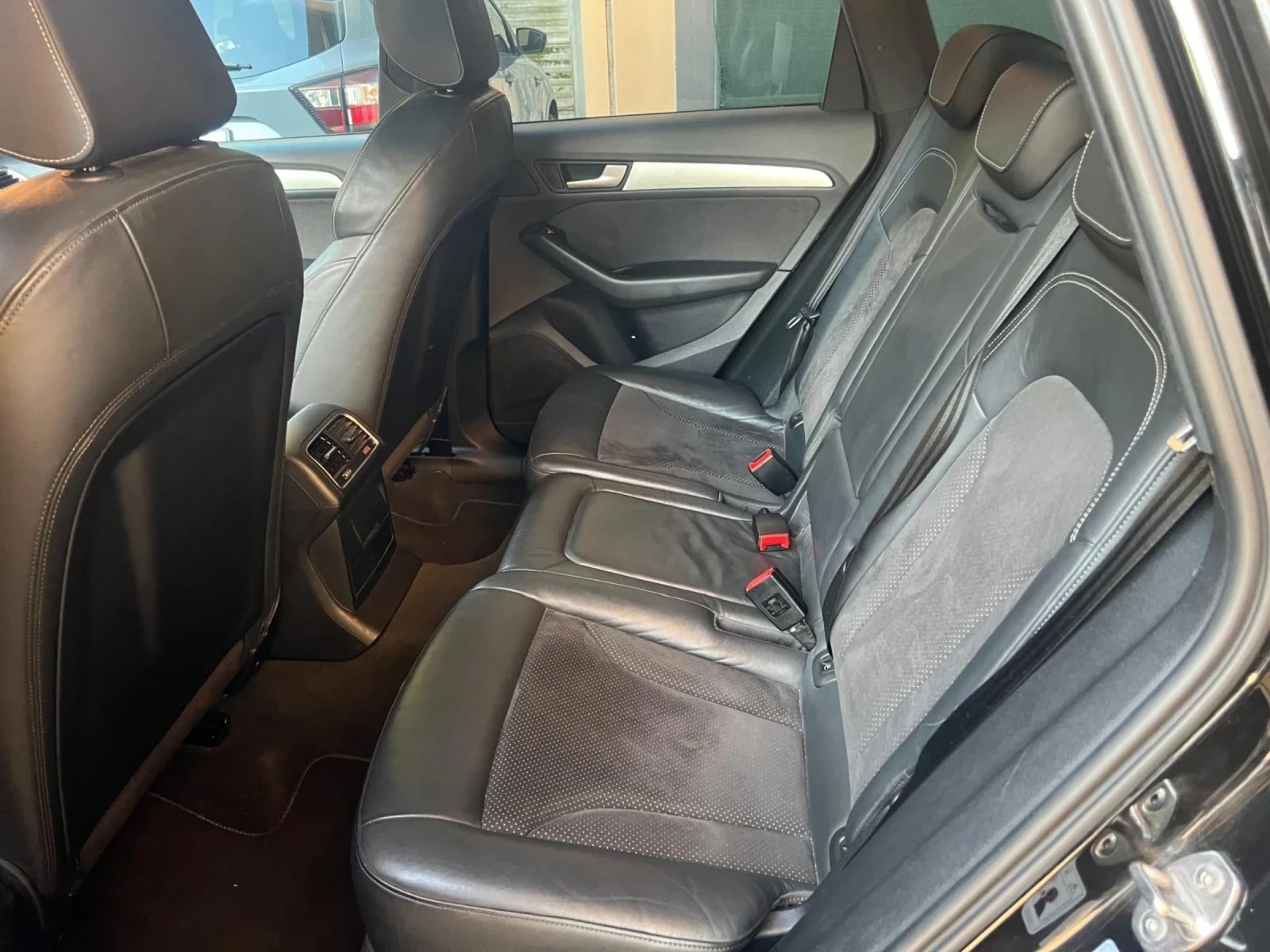 Audi Q5 2.0TDI/190КС/ОЧАКВАН ВНОС/FULL /БЕЗ ЗАБЕЛЕЖКИ - изображение 3