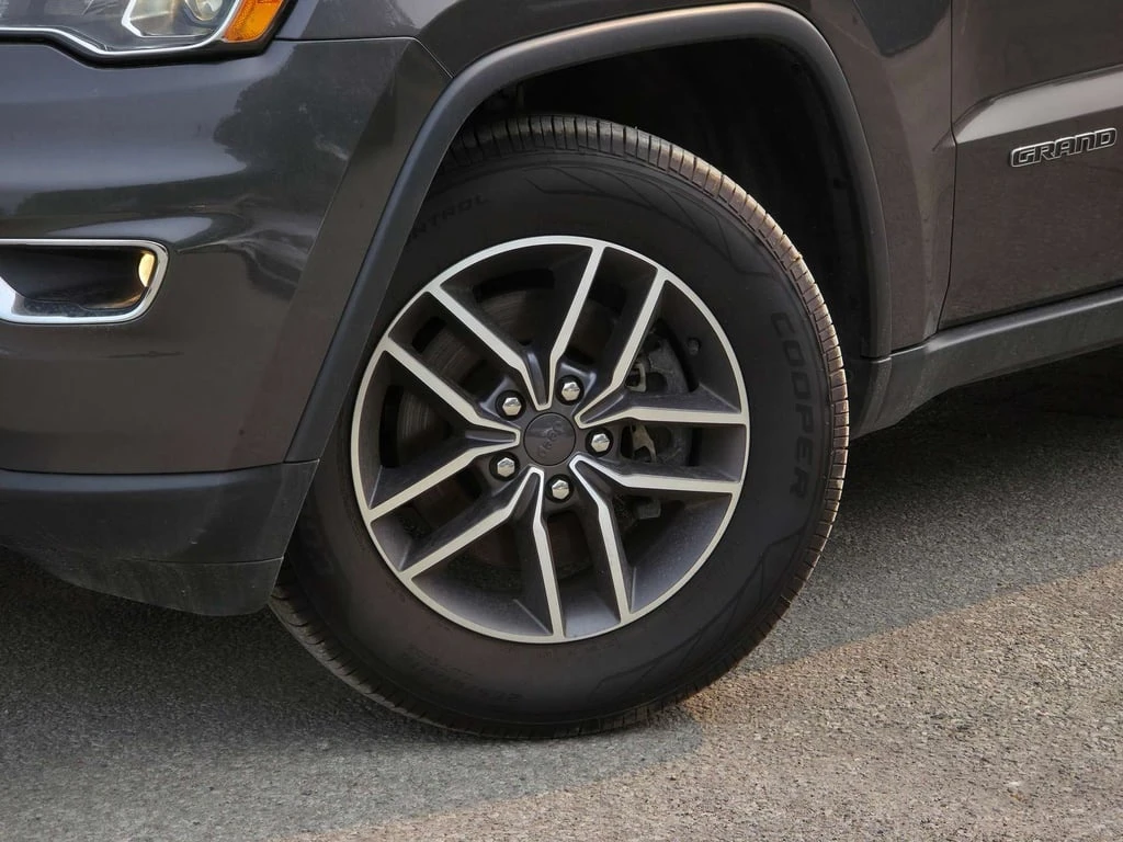 Jeep Grand cherokee * Laredo * CARFAX * ЦЕНА ДО БГ - изображение 5