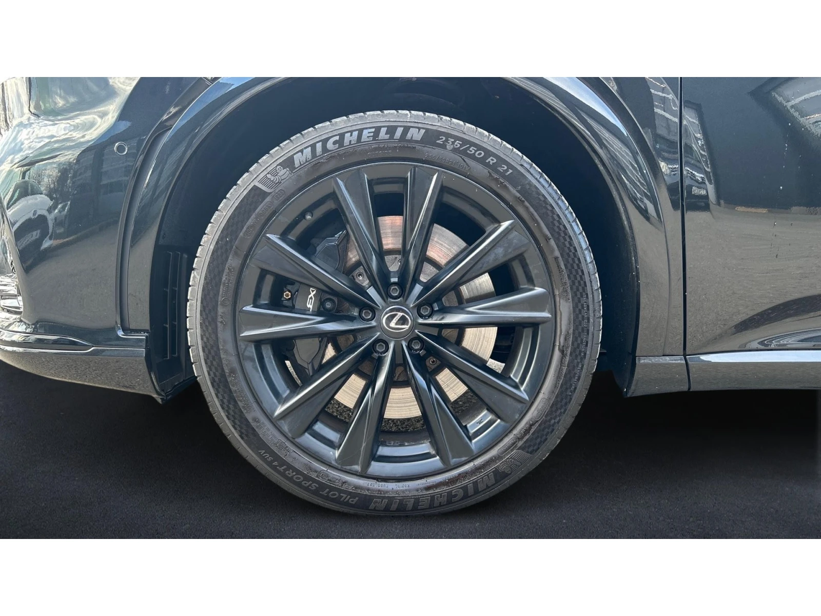 Lexus RX 500h Месечна вноска от 855  , снимка 16 - Автомобили и джипове - 54067292