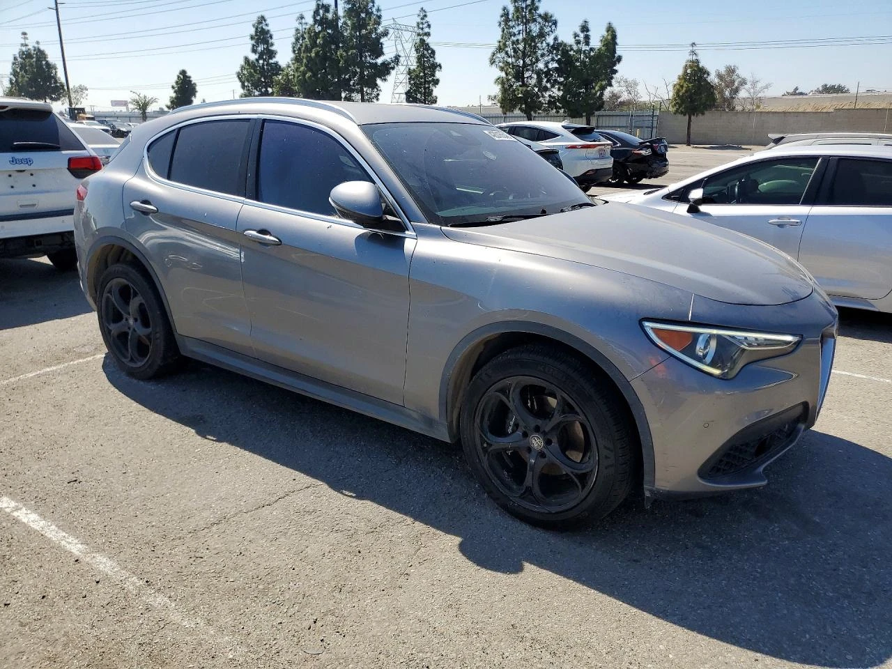 Alfa Romeo Stelvio Ti * Kрайна цена до БГ* , снимка 4 - Автомобили и джипове - 54384066